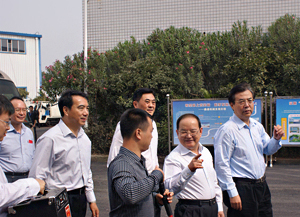 Lu Xinshe, Gobernador y Vicesecretario del Comité del Partido Provincial visitó Siton